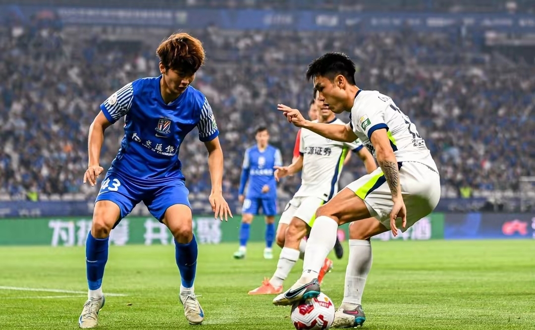 米乐官方网站关于赛后体能课后，武汉三镇状态回暖备战CBA季后赛，媒体盛赞，身体对抗强度拉满的信息